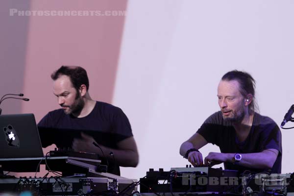 ATOMS FOR PEACE - 2013-04-19 - PARIS - Gaite Lyrique - Nigel Timothy Godrich - Thomas Edward Yorke